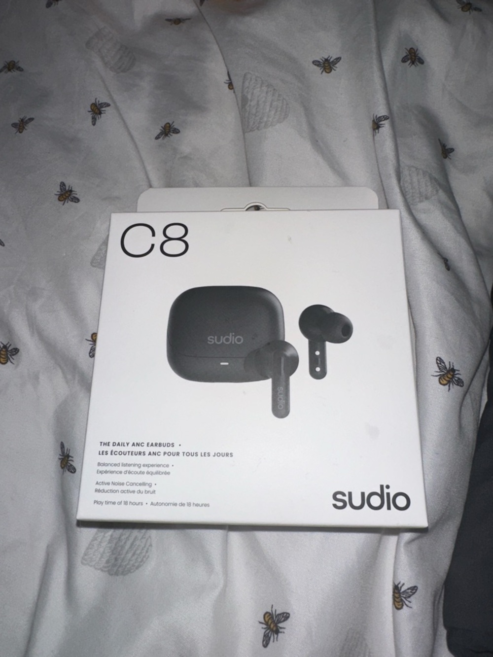Noro C8 True Wireless Earbuds in Black